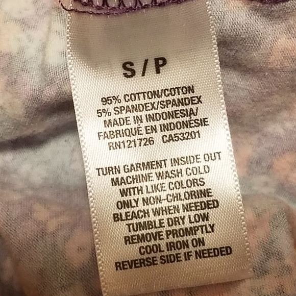 Aeropostale Floral Halter Crop Top - Picture 5 of 5